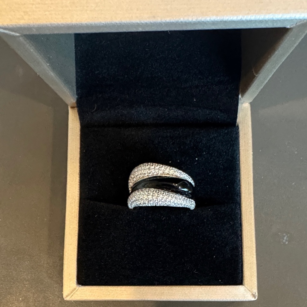 Modern Onyx Ring